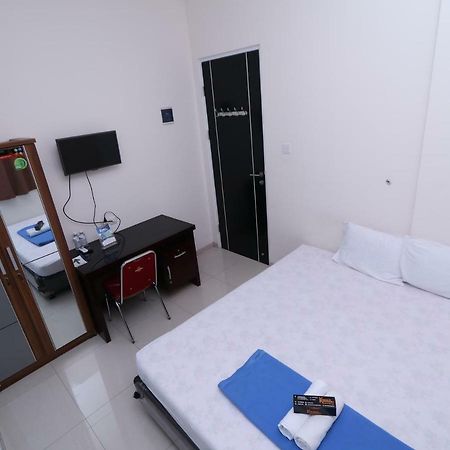 Kamar Keluarga Tanah Abang Otel Cakarta Dış mekan fotoğraf