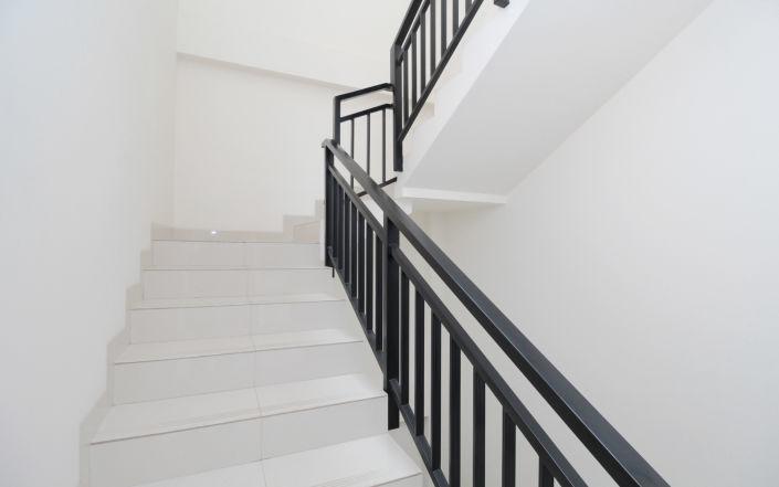 Kamar Keluarga Tanah Abang Otel Cakarta Dış mekan fotoğraf