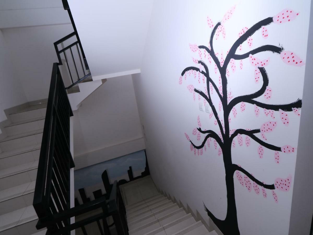 Kamar Keluarga Tanah Abang Otel Cakarta Dış mekan fotoğraf