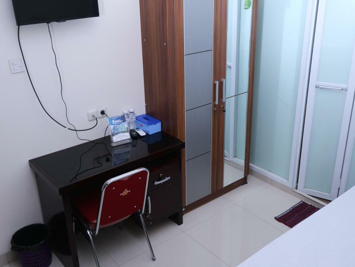 Kamar Keluarga Tanah Abang Otel Cakarta Dış mekan fotoğraf