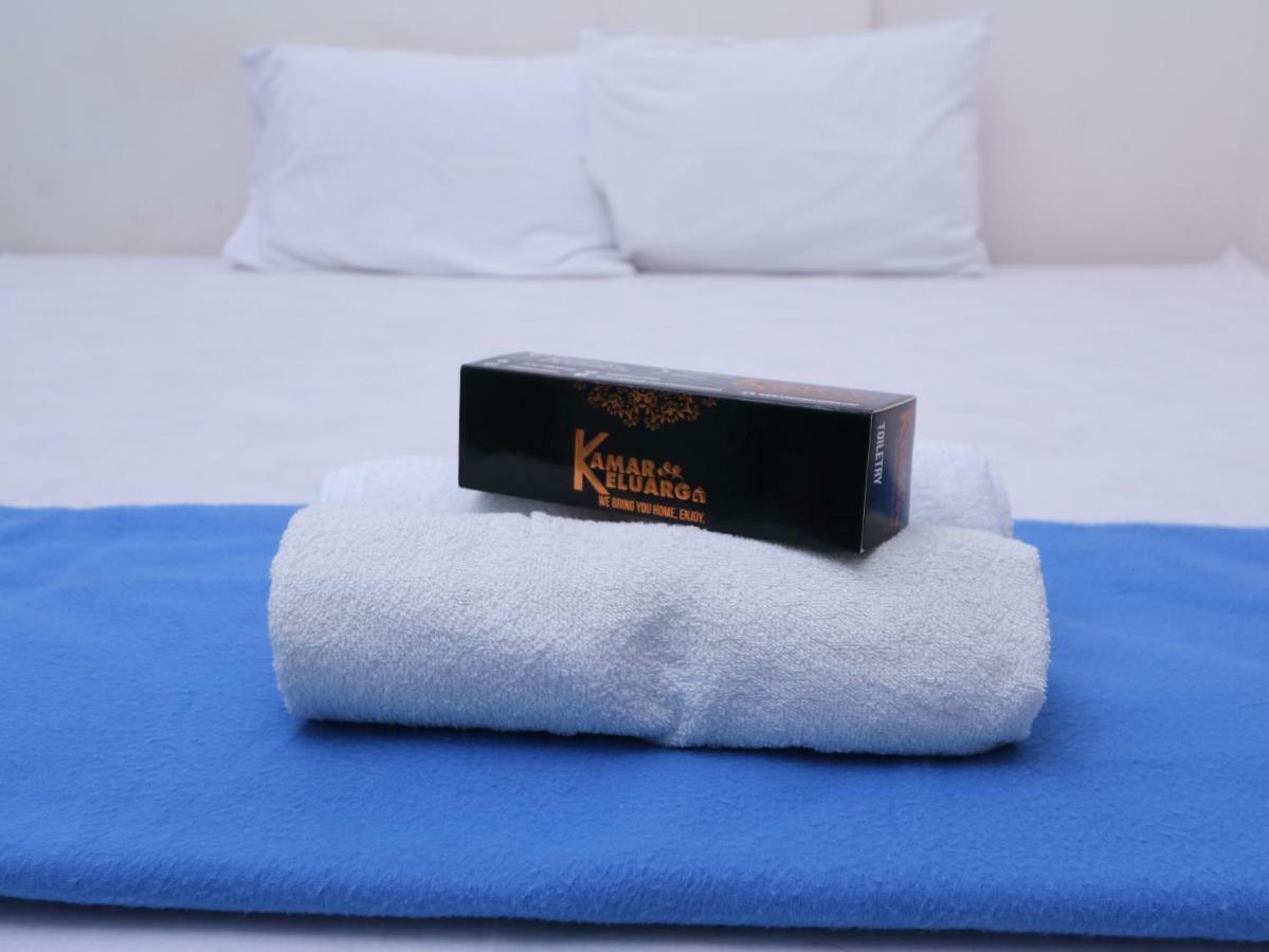 Kamar Keluarga Tanah Abang Otel Cakarta Dış mekan fotoğraf